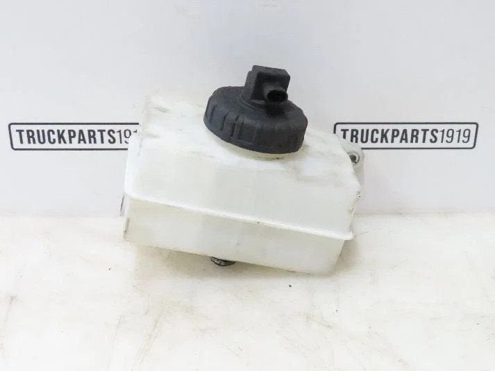 Iveco Brake System Rem oile resrevoir Iveco, Ophalen, Gebruikt