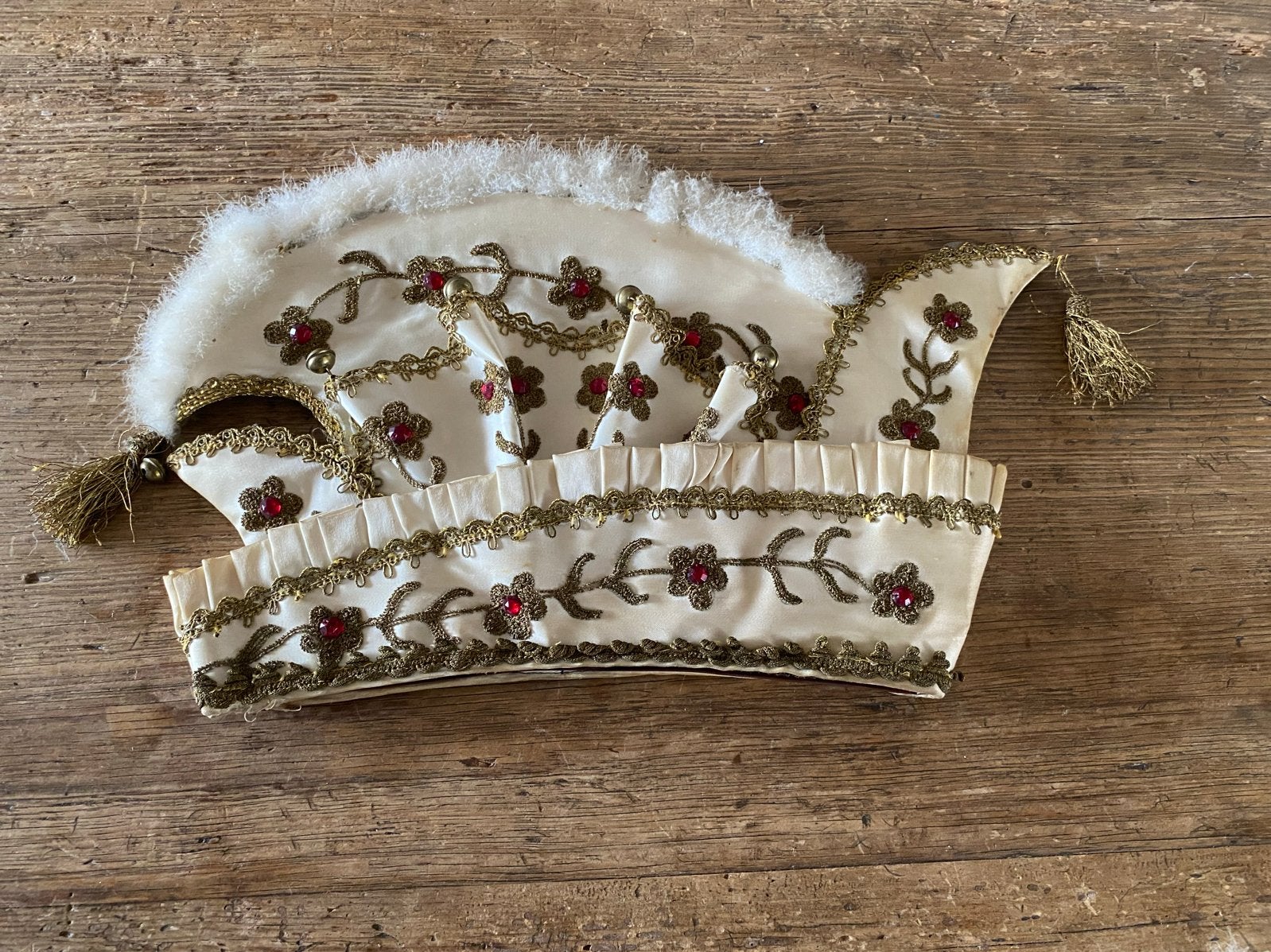 Vintage geborduurde clutch met kwastjes en bont, Ophalen of Verzenden