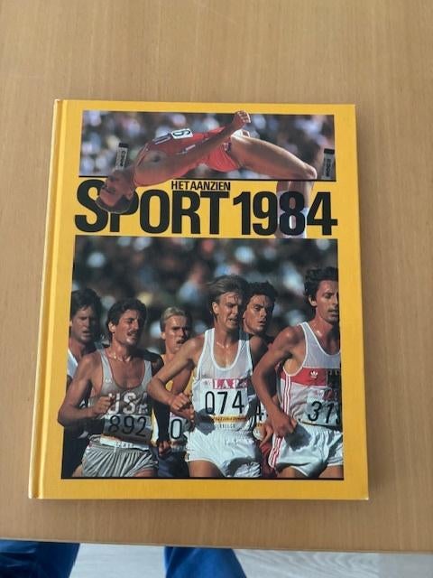 Het Aanzien van Sport 1984, Ophalen of Verzenden, Overige sporten, Frans Duivis, Zo goed als nieuw