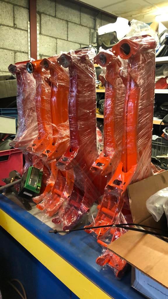 KREIDLER RMC-S ORANJE OF ROOD 10 KEER NIEUW BINNEN, Ophalen of Verzenden, Nieuw, Frame