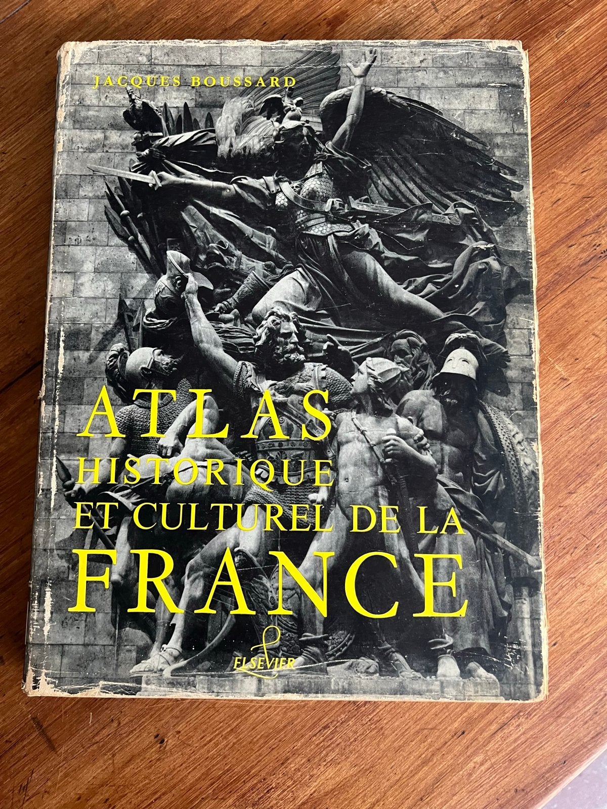 Atlas Historique et Culturel de la France - Jacques Boussard, Boeken, Atlassen en Landkaarten, Gelezen, Overige atlassen, Frankrijk