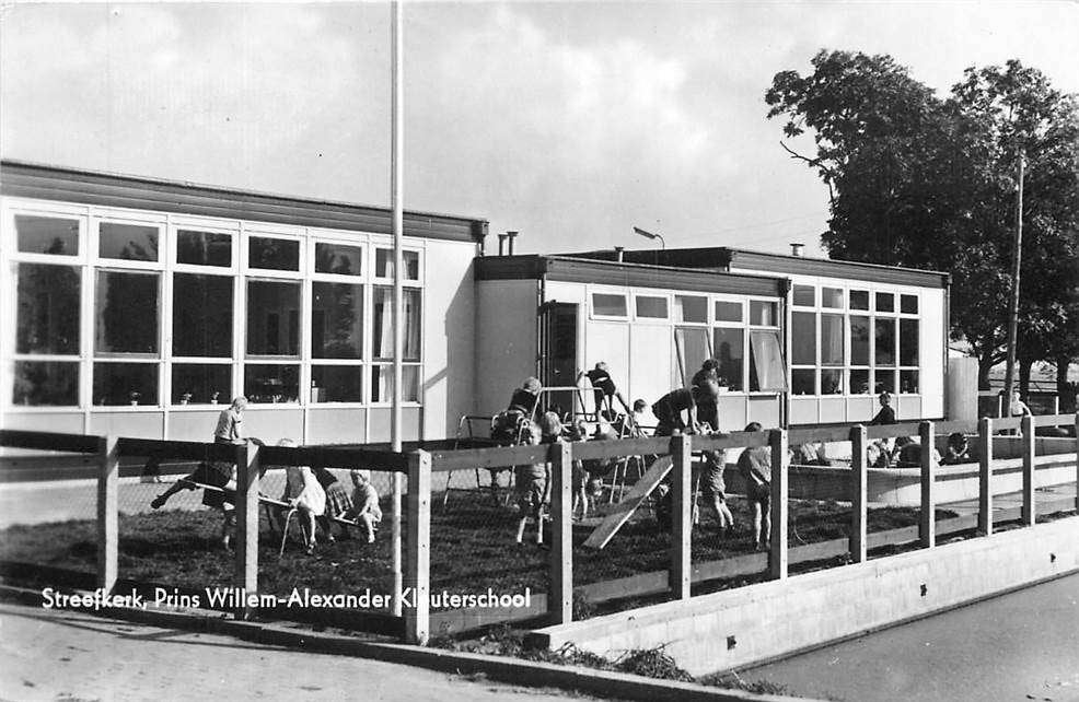 304-021-021 Streefkerk Prins Willem-Alexander Kleuterschool, Verzenden, Voor 1920, Zuid-Holland