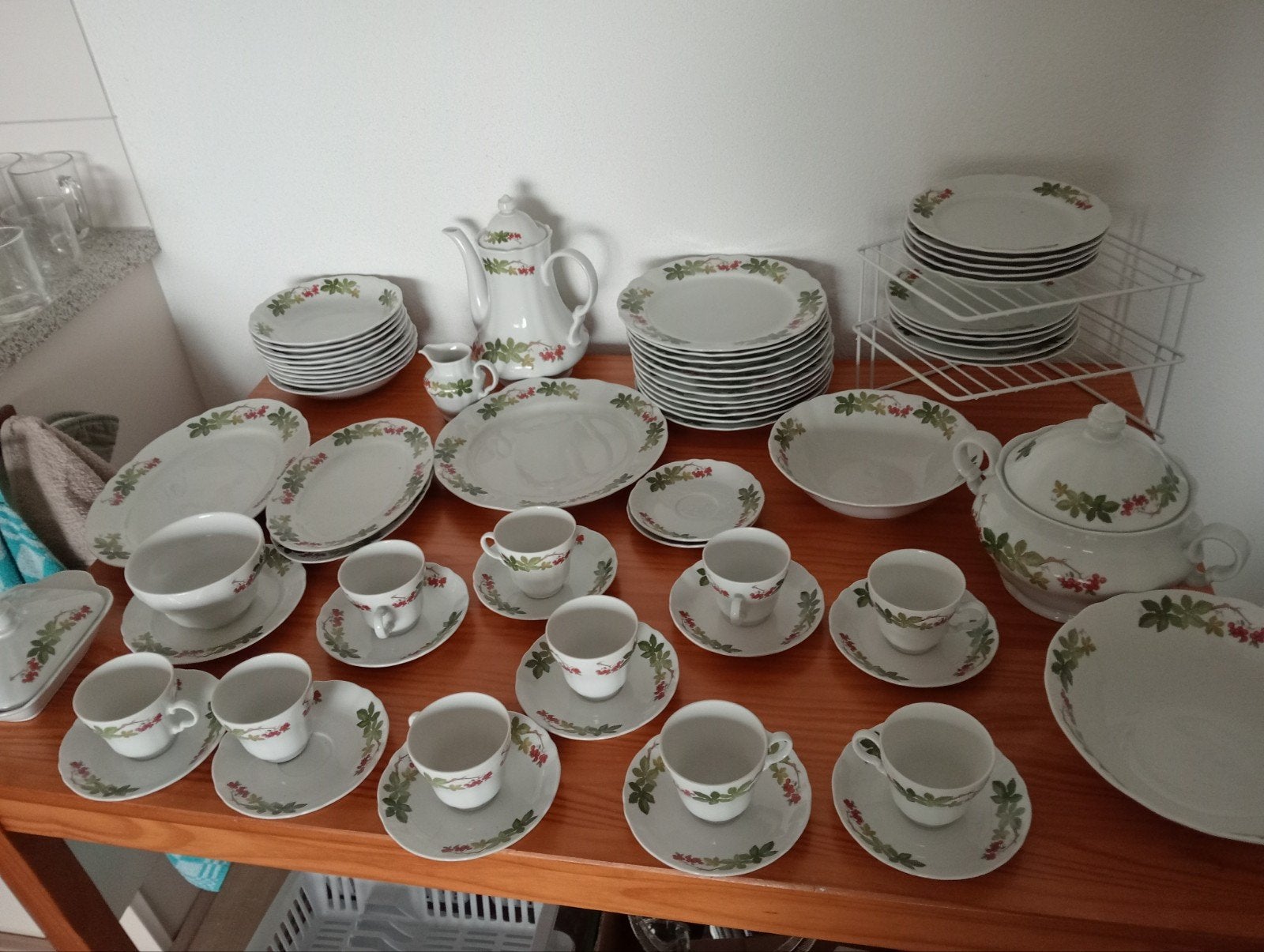 Uitgebreid servies, Huis en Inrichting, Ophalen, Gebruikt, Overige merken, Keramiek