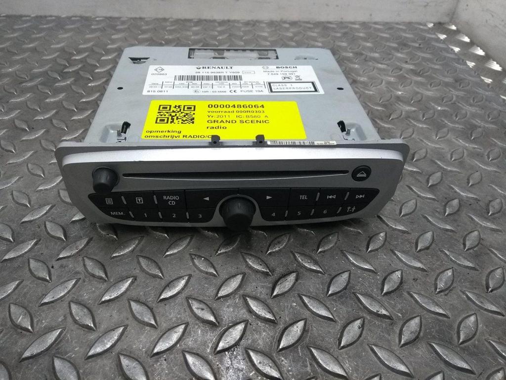 RENAULT SCENIC RADIO 2011, Ophalen of Verzenden, Gebruikt, Stiba lid