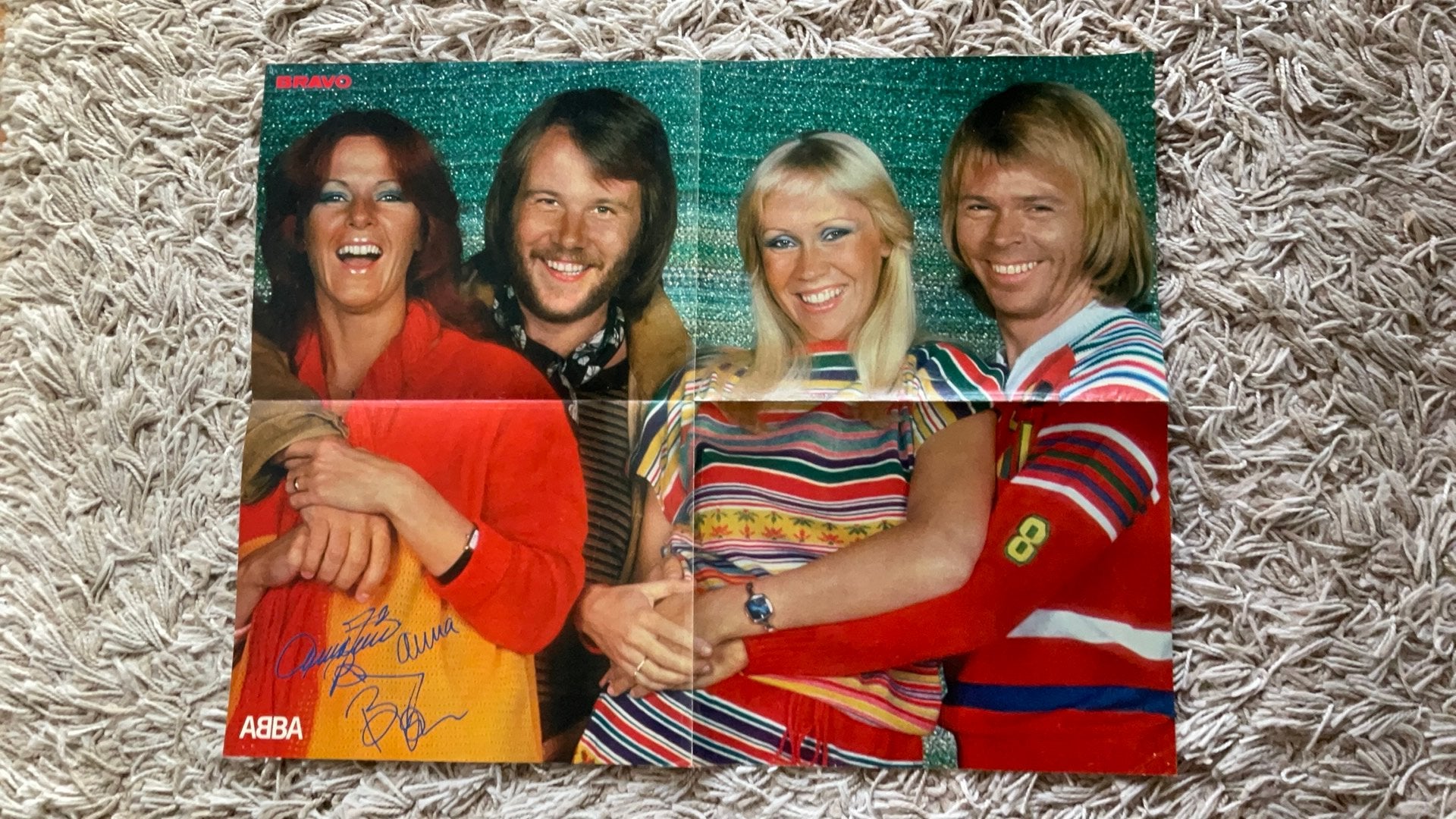 Bravo ABBA Poster Met Gedrukte Handtekeningen, Verzamelen, Muziek, Artiesten en Beroemdheden, Ophalen of Verzenden, Gebruikt, Poster, Artwork of Schilderij