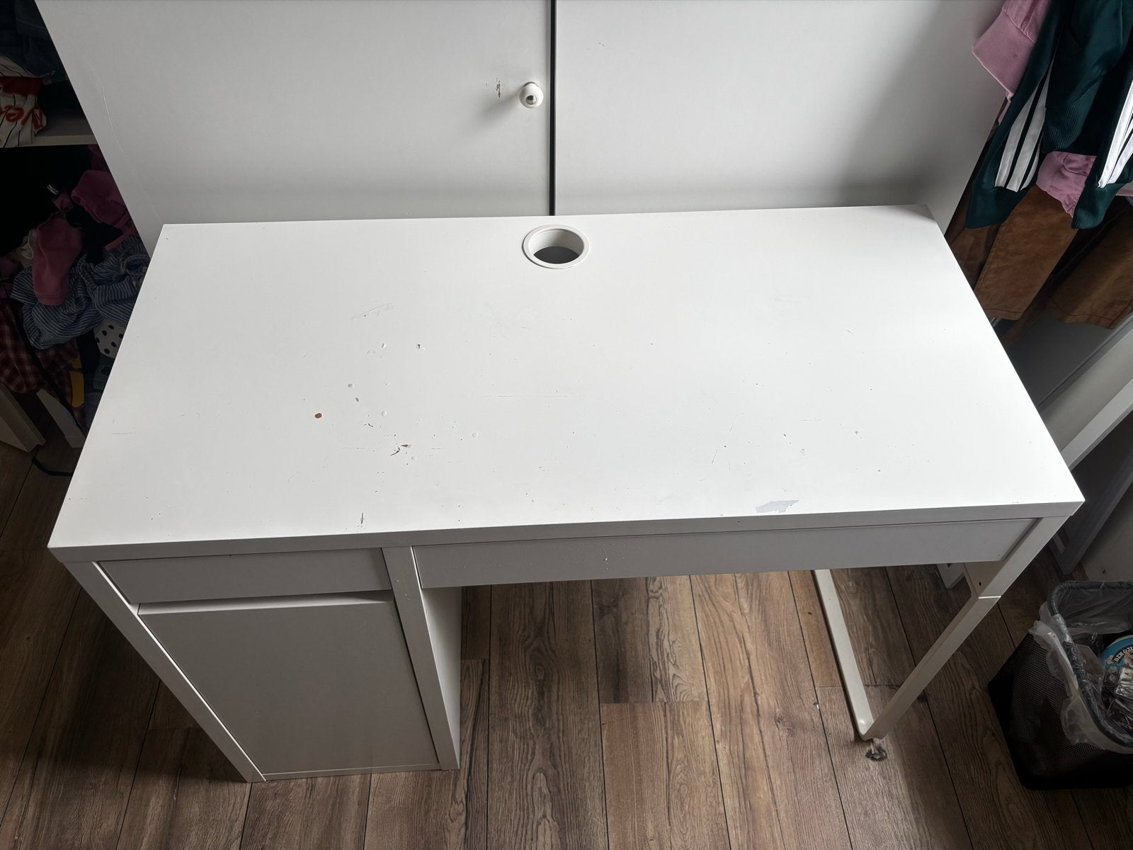 GRATIS OPHALEN IKEA Micke bureau wit met lade + bureaustoel, Ophalen, Gebruikt, Met lades, Spaanplaat of MDF
