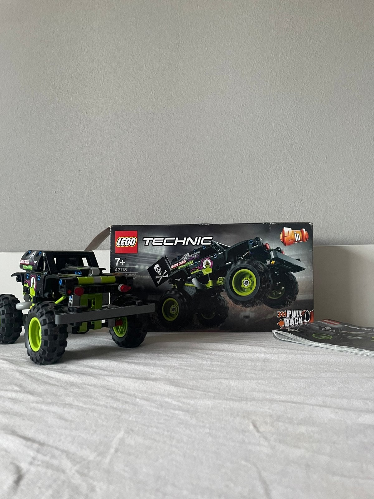 Lego  Technic Monster Jam Grave Digger 42118, Ophalen of Verzenden, Zo goed als nieuw, Overige schalen, Auto offroad