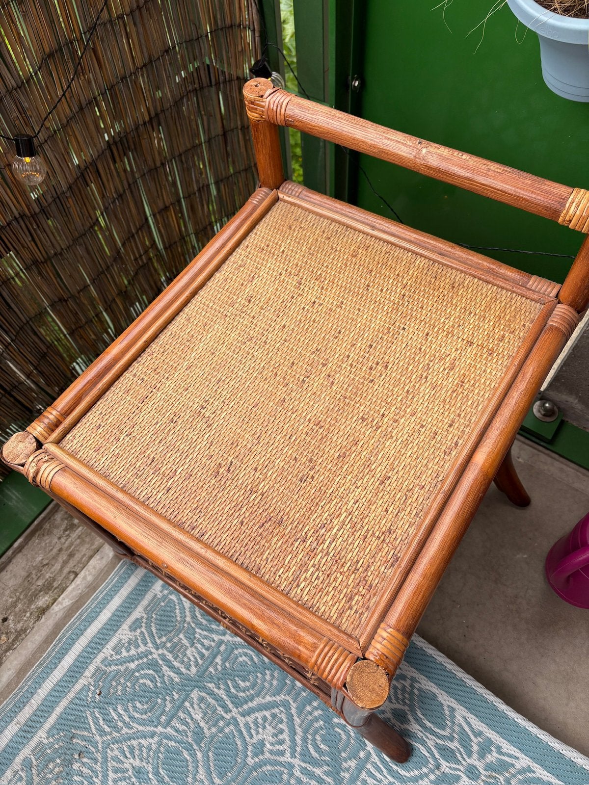 Vintage bamboe en rotan bijzettafel, Ophalen, Minder dan 50 cm, Gebruikt, 1 of 2 laden