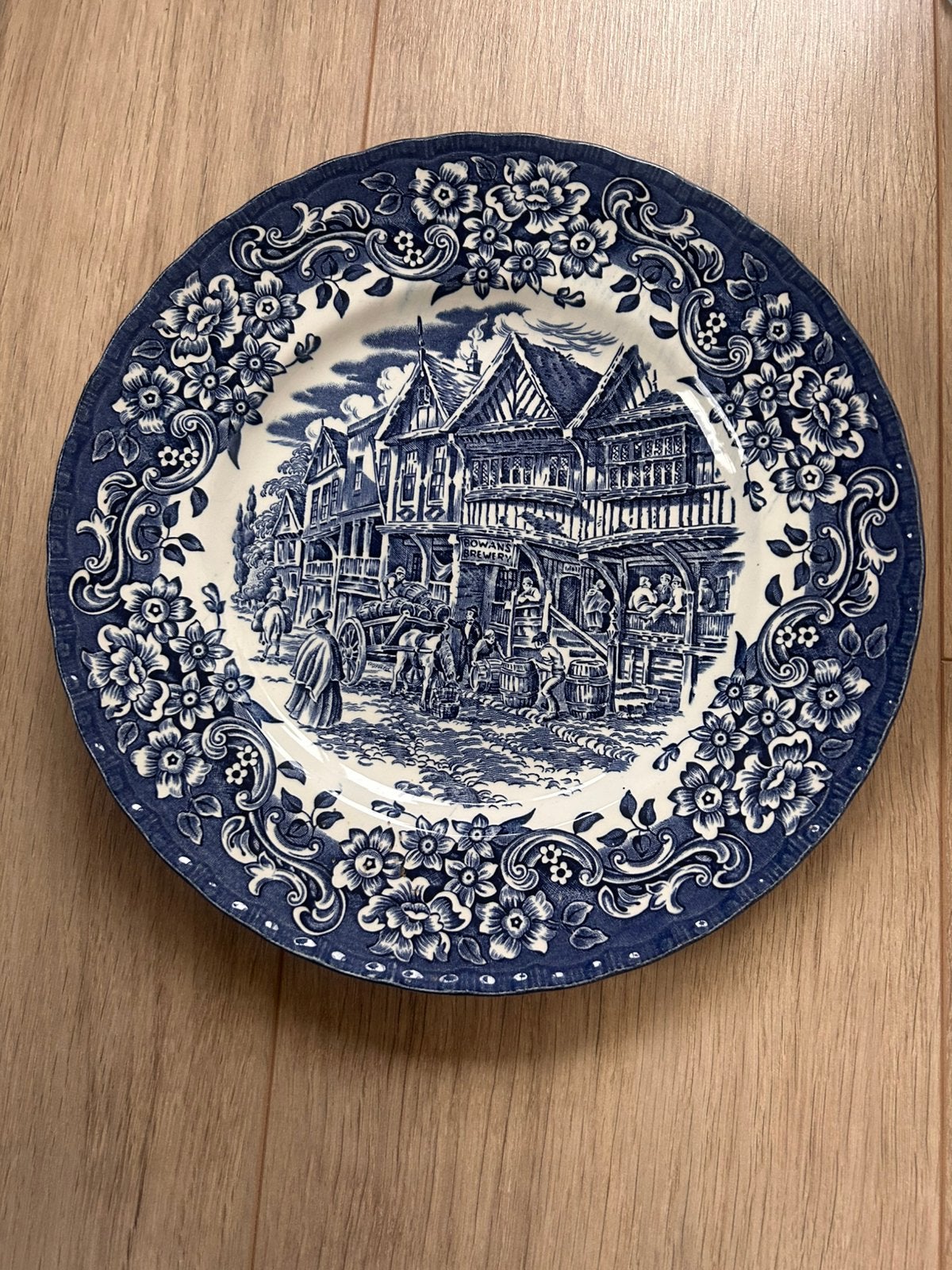 antieke blauw-witte keramieken bord van Royal Tudor Ware, Ophalen of Verzenden