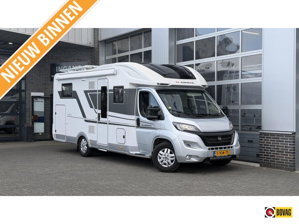 Adria Coral Plus 670 DL incl Eamp;P levelsysteem, Automaat, Fiat, 7 tot 8 meter, Diesel