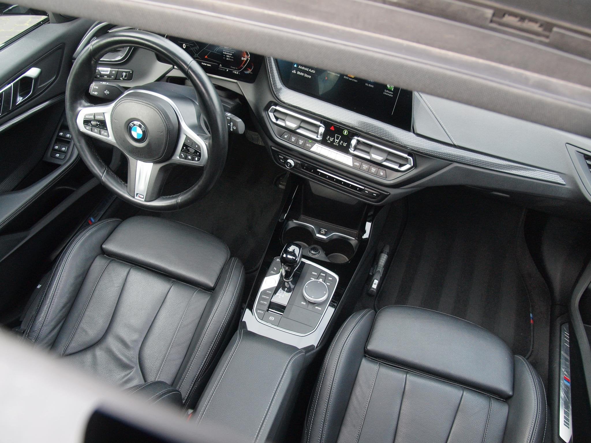 BMW 1-serie 118i Business Edition Plus | M-Pakket | Schaalst, Dealer onderhouden, 136 pk, Gebruikt, Skiluik