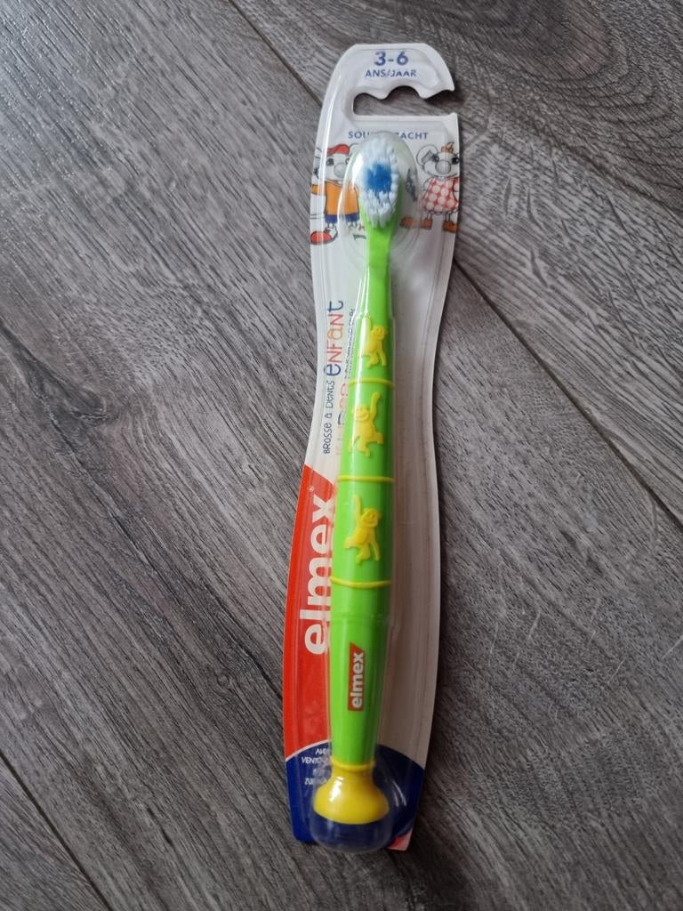 Elmex tandenborstel kind 2 tot 6 jaar - 3 stuks, Nieuw (JM1), Ophalen of Verzenden, Nieuw, Tandpasta