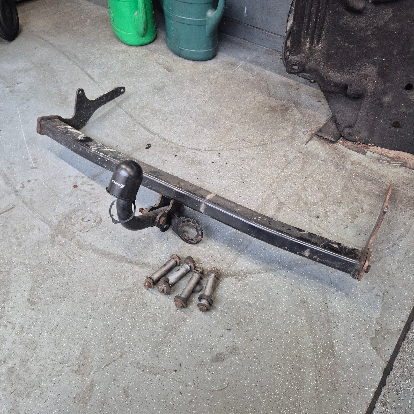 originele trekhaak renault clio iii 7711230029, Auto-onderdelen, Ophalen