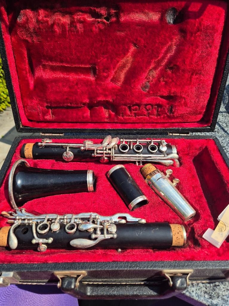 Vintage LeBlanc ) Paris klarinet, Muziek en Instrumenten, Blaasinstrumenten | Klarinetten, Bes-klarinet, Gebruikt, Ophalen of Verzenden