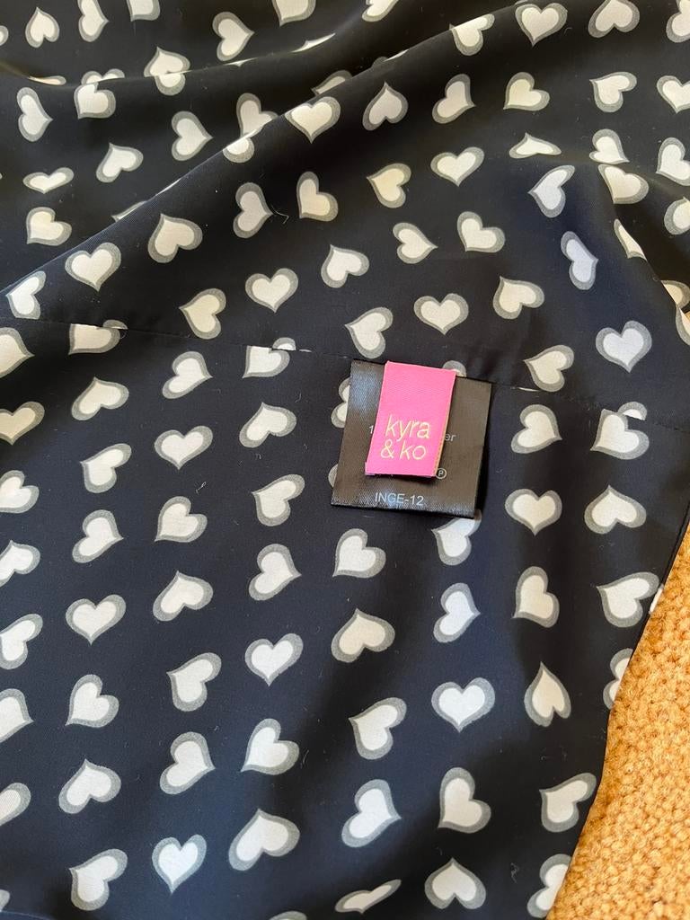 Prachtige sjaal van Kyra&Co donkerblauw met witte hartjes, Ophalen of Verzenden, Zo goed als nieuw, Blauw