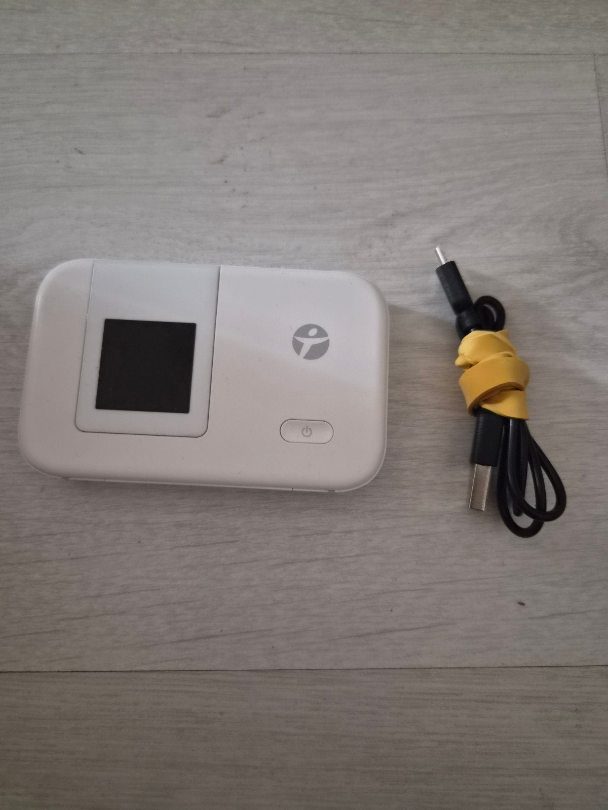 Huawei E5372 Mobiele WiFi 4G Hotspot Router, Ophalen of Verzenden, Zo goed als nieuw