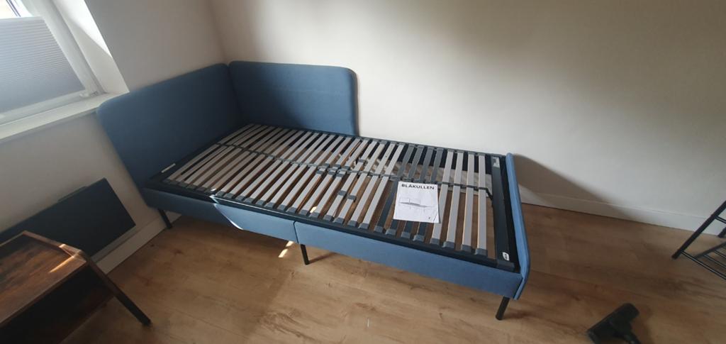 IKEA BLÅKULLEN Eenpersoonsbed met lattenbodem, blauw, Ophalen, 90 cm, Eenpersoons, Blauw