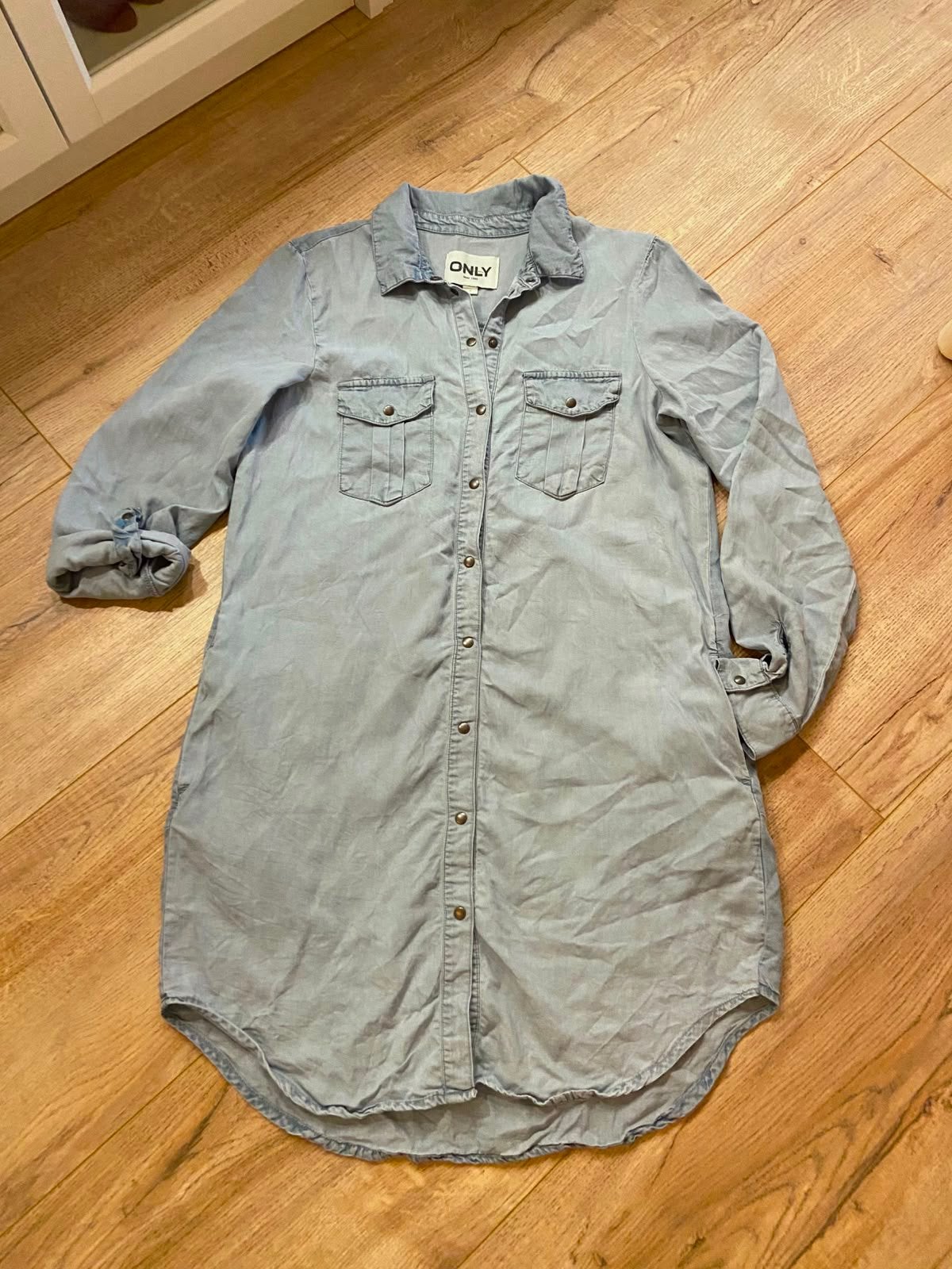 Nieuwe Only lichtblauwe spijkerblouse / jurk maat S, Verzenden, Zo goed als nieuw, Maat 42/44 (L), Blauw