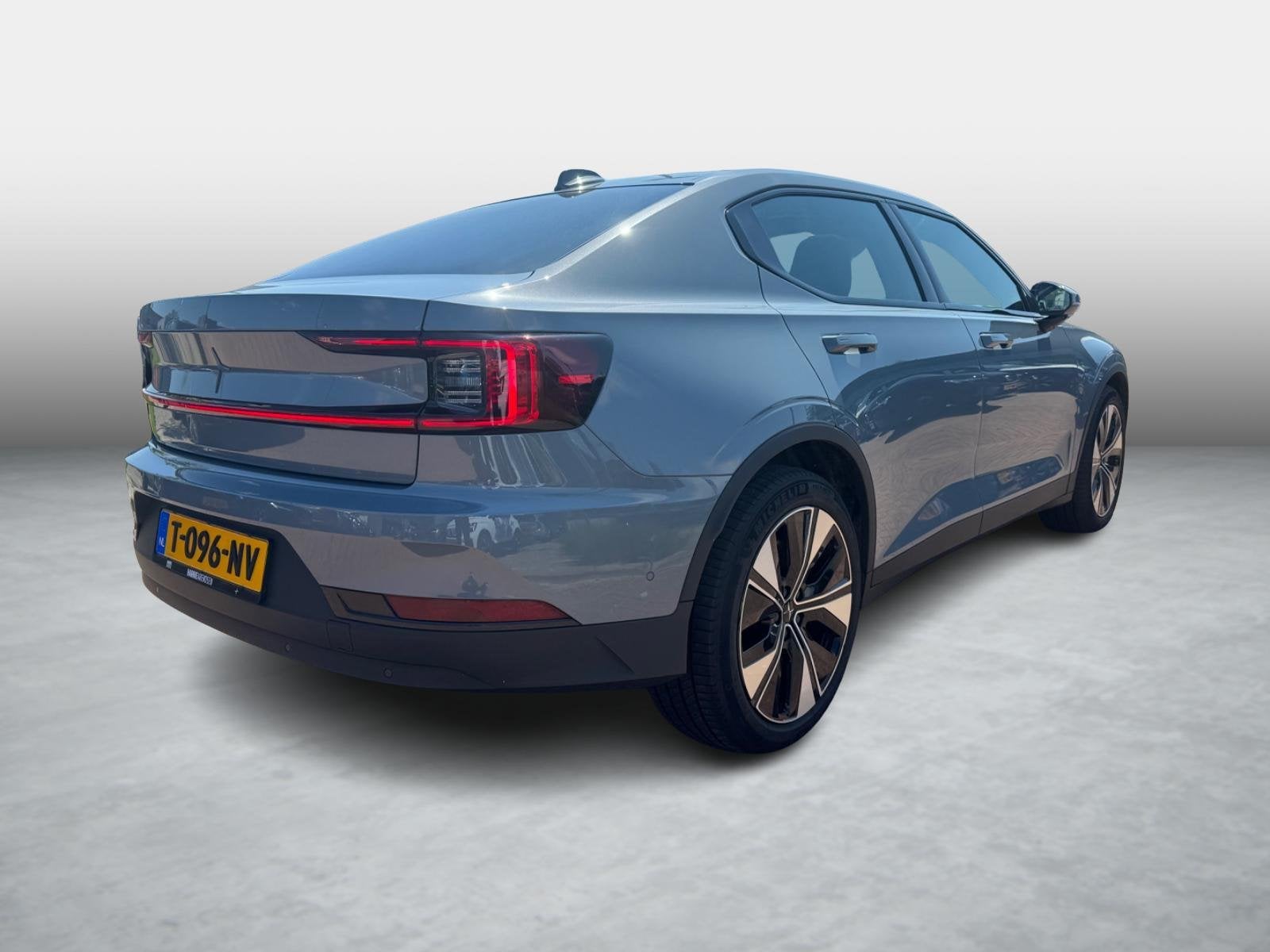 Polestar 2 Long Range Dual motor Plus 82 kWh | Warmtepomp |, Stof, Gebruikt, 82 kWh, Parkeerassistent