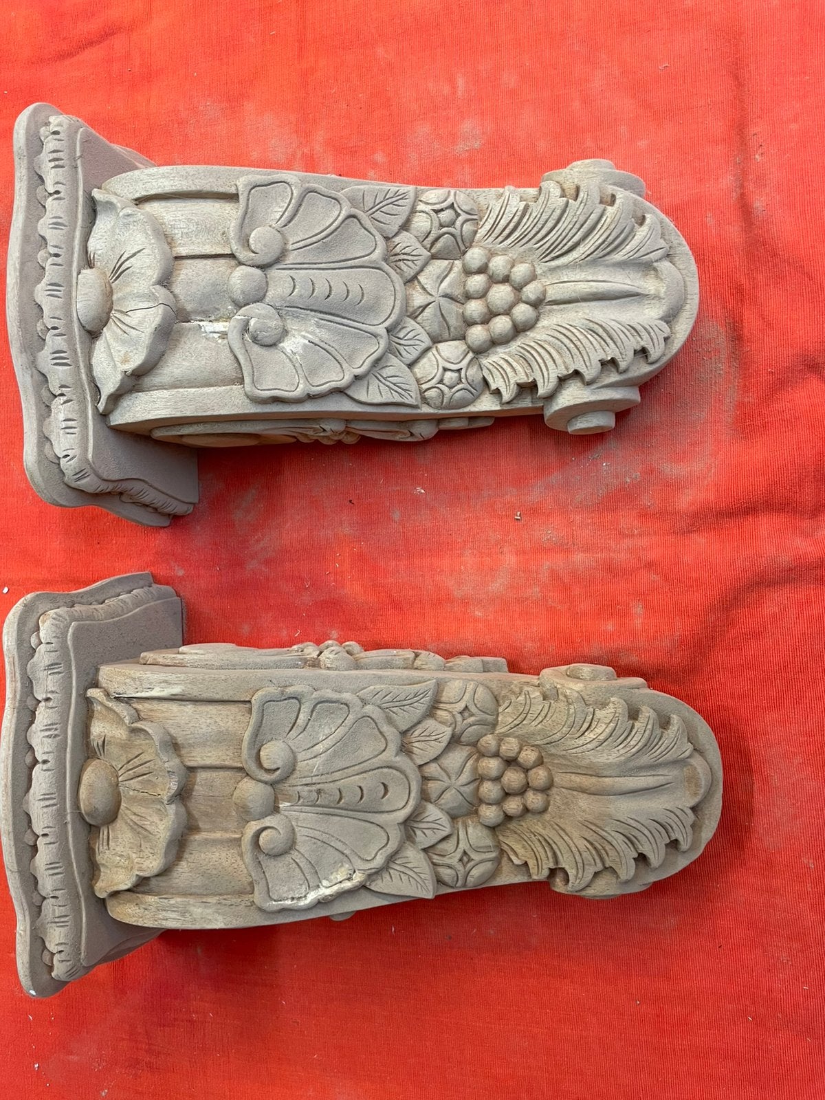 Console. Houtsnijwerk, Antiek en Kunst, Kunst | Beelden en Houtsnijwerken, Ophalen, Overige onderwerpen, Houtsnijwerk, Handgemaakt