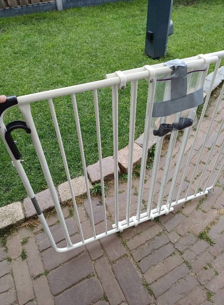 2 x traphekje, Ophalen, Zo goed als nieuw, Metaal of IJzer
