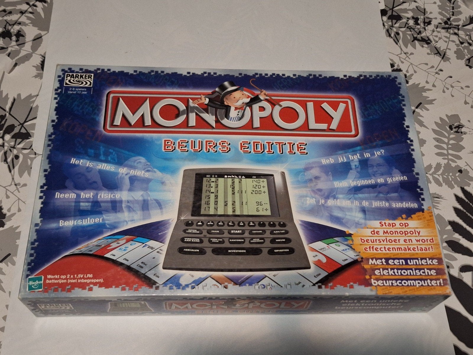 Monopoly. Beurs Editie. Compleet. Nieuw., Hobby en Vrije tijd, Gezelschapsspellen | Bordspellen, Vijf spelers of meer, Ophalen of Verzenden