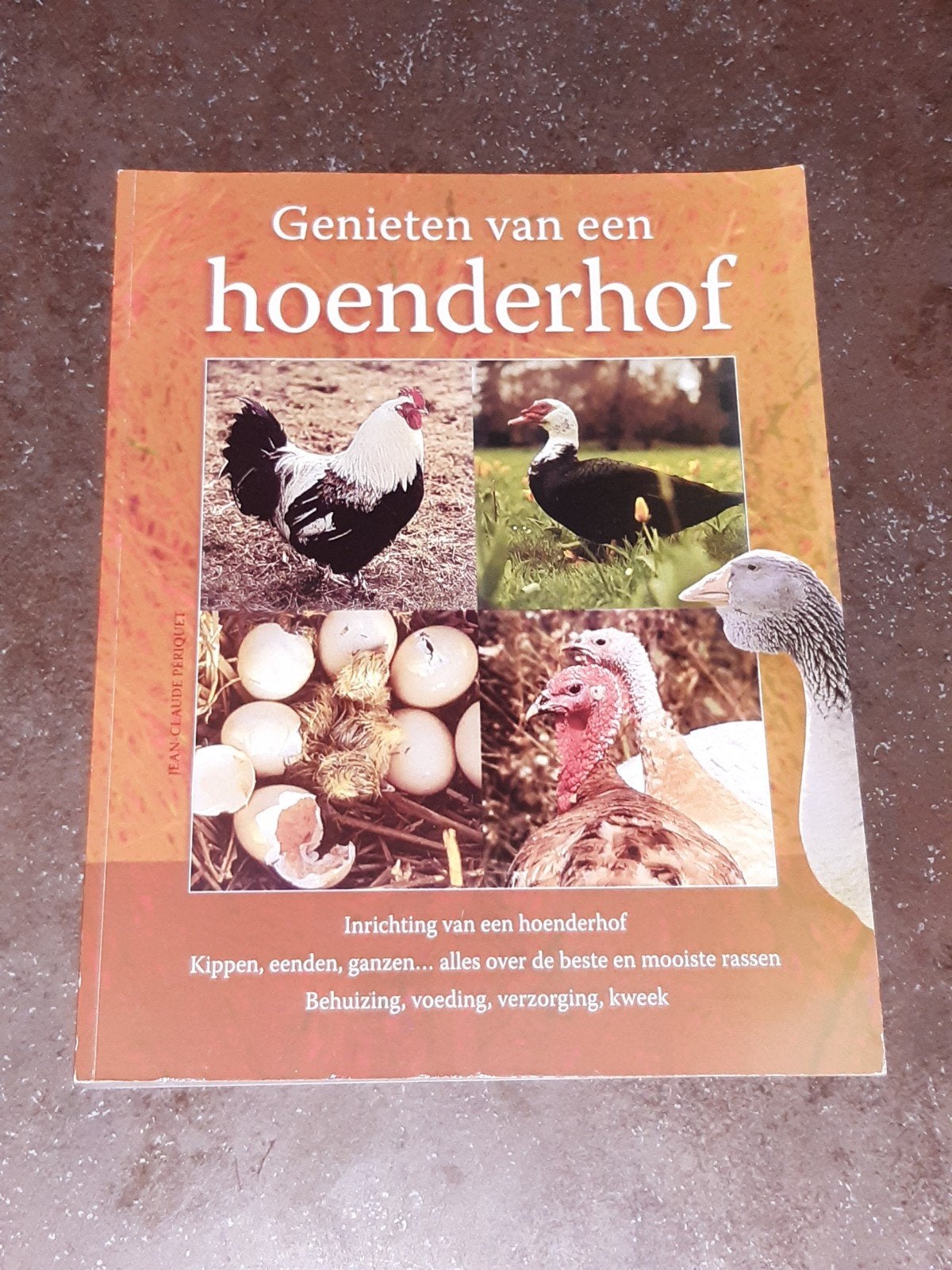 genieten van een hoenderhof / kippen / pluimvee, Ophalen of Verzenden, Gelezen, Katten