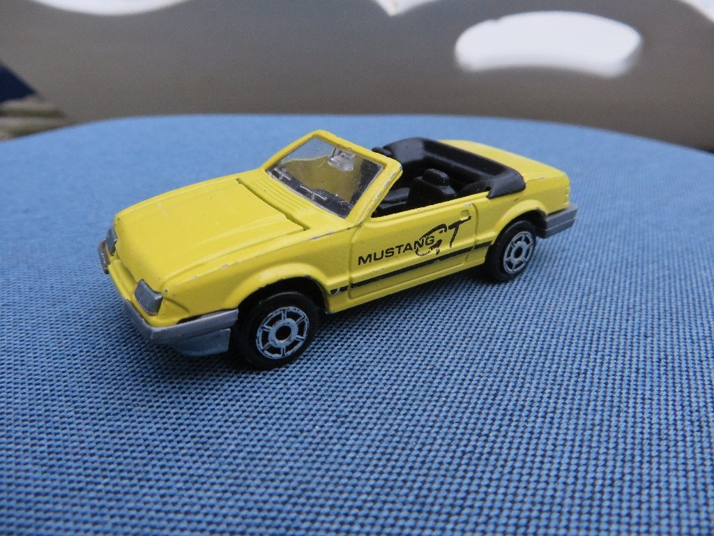 Majorette Ford Mustang Cabriolet geel, Ophalen of Verzenden, Gebruikt, Auto