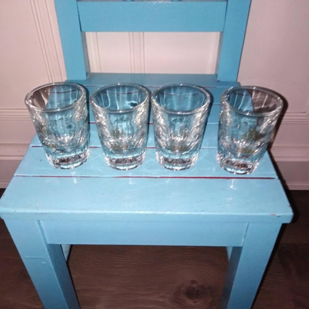 Italiaanse Likeur glaasjes Galliano Liquore set van 4 stuks, Ophalen, Glas of Glazen, Overige stijlen, Glas