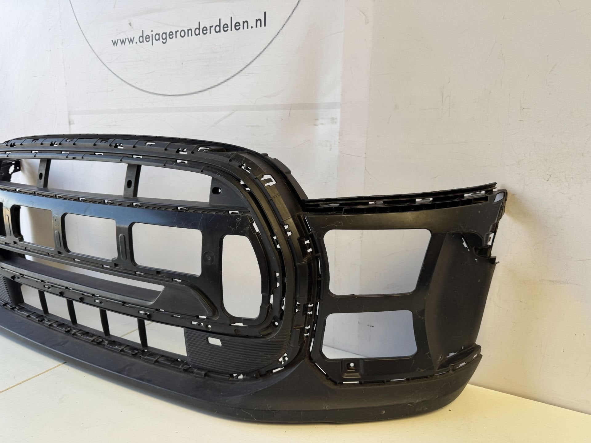 MINI COOPER S F56 VOORBUMPER BUMPER 114129-10 2013-, Gebruikt, Voor, Ophalen of Verzenden, Customer.service@mini.co.uk