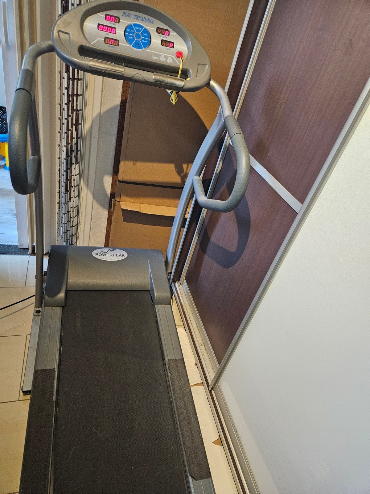 Powerpeak Elec-Treadmill Loopband - Zo goed als nieuw, Sport en Fitness, Fitnessapparatuur, Ophalen of Verzenden, Zo goed als nieuw