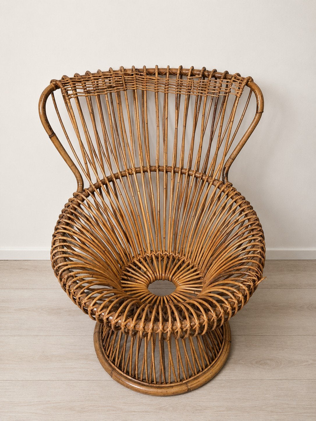 Vintage Margherita loungefauteuil, Ophalen, Gebruikt, Bruin, Riet of Rotan
