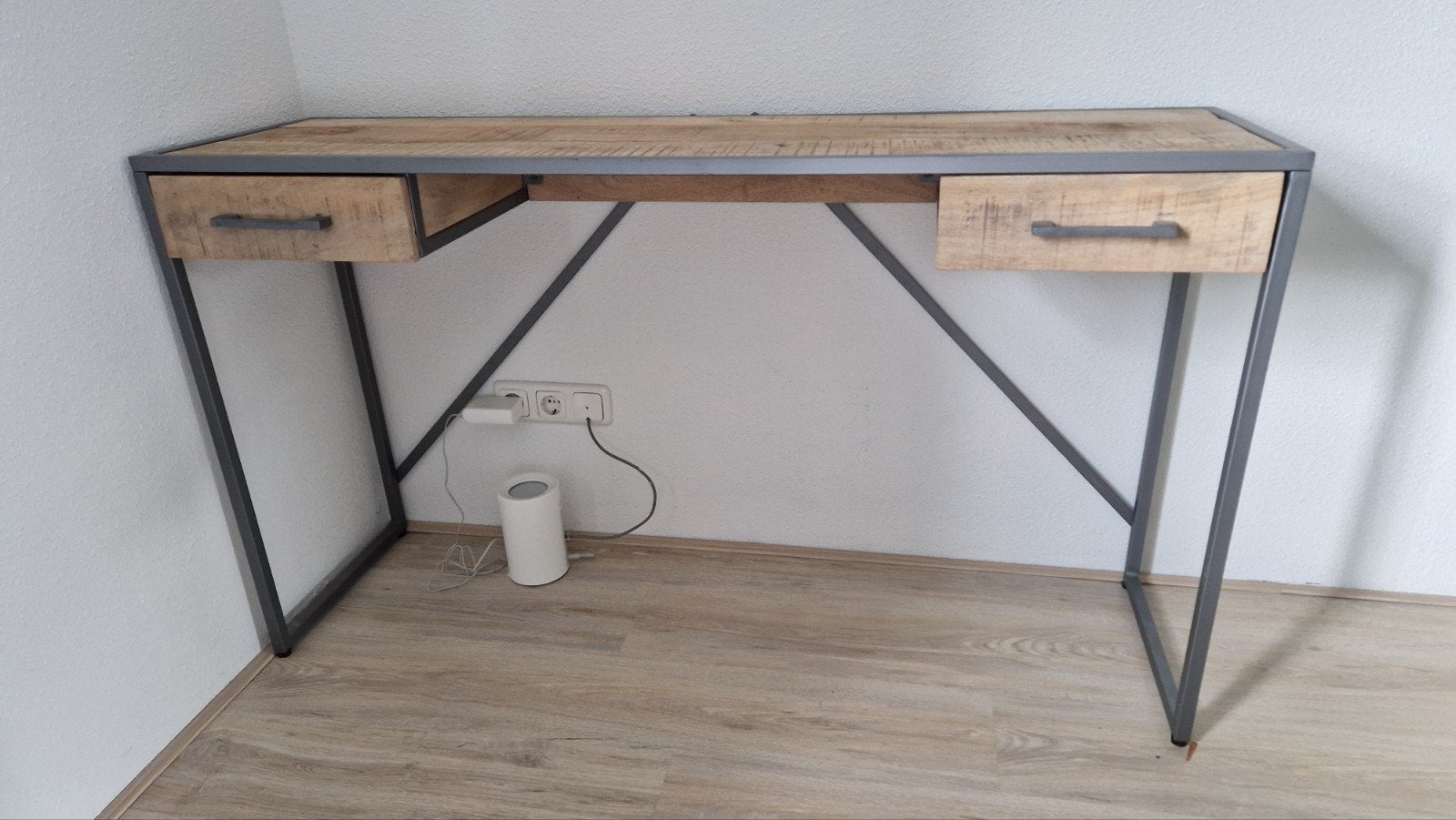 Industrieel bureau met lades - 140x79x40 cm, Ophalen, Zo goed als nieuw
