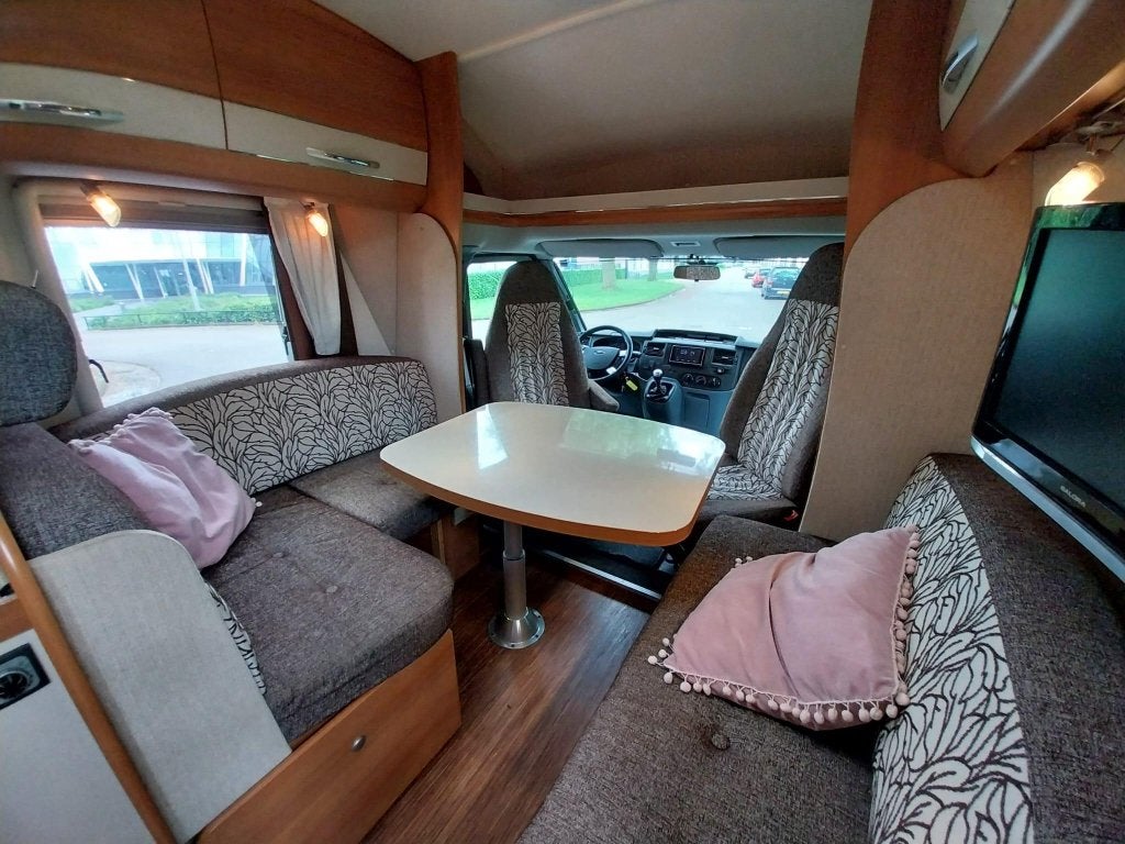 Origineel NAP Hobby Siesta 65 FL met trekhaak en fietslift !, Caravans en Kamperen, Campers, Niet ingevuld, Luifel, Hobby, Ford