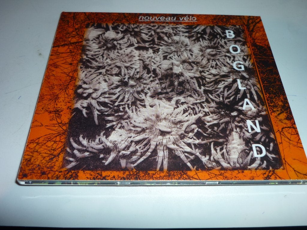 Nouveau Vélo - Bogland CD (Excelsior Recordings), Digipak, Ophalen of Verzenden, Zo goed als nieuw, Indie Rock