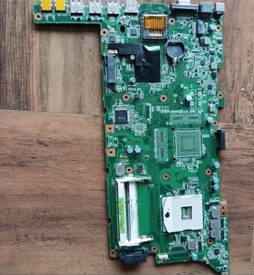 Asus moederbord, Computers en Software, Ophalen of Verzenden