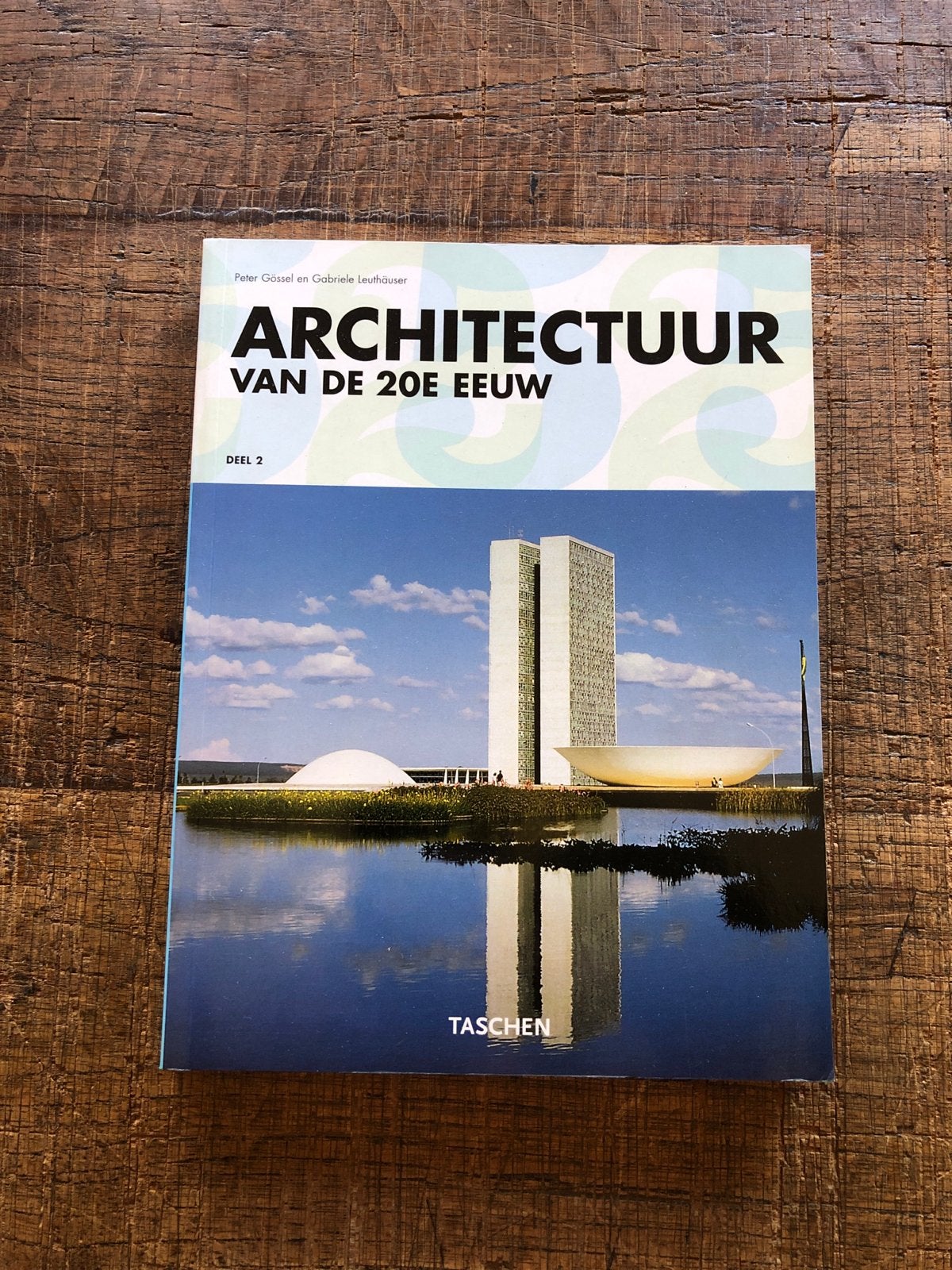 Architectuur van de 20e Eeuw - Deel 2 (Taschen), Boeken, Ophalen of Verzenden, Gelezen, Architectuur algemeen