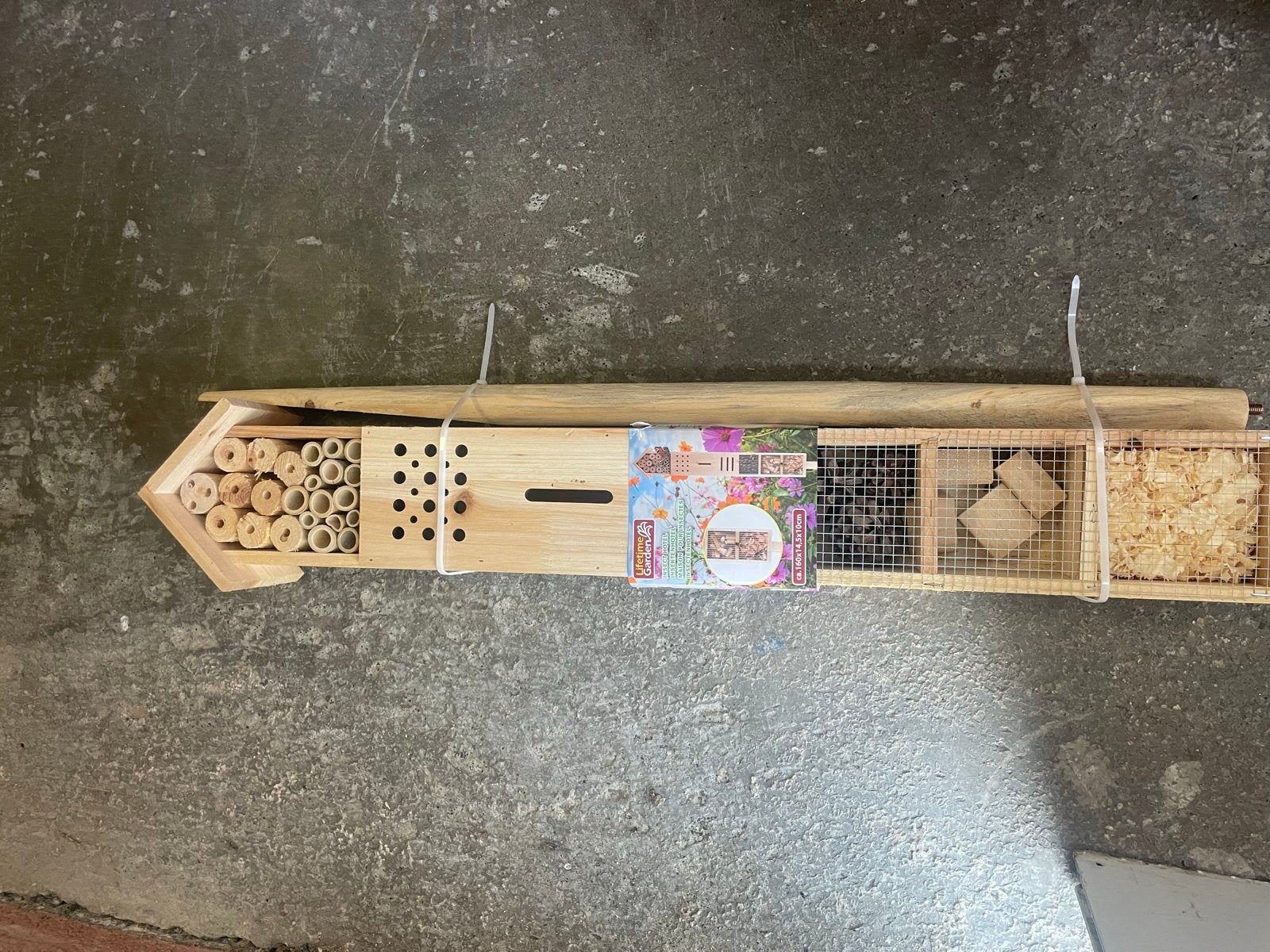 Groot Insectenhotel 160x14,5x10cm - Nieuw, Ophalen of Verzenden, Nieuw
