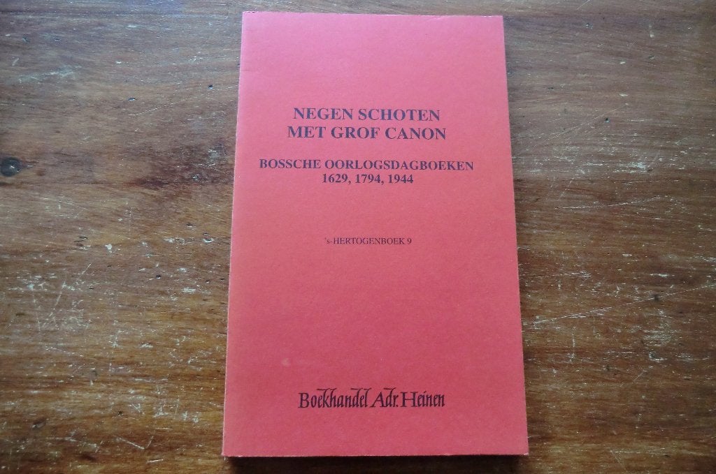 boek - 's-Hertogenboek 9 - Bossche oorlogsdagboek, Den Bosch, Ophalen of Verzenden, Gelezen