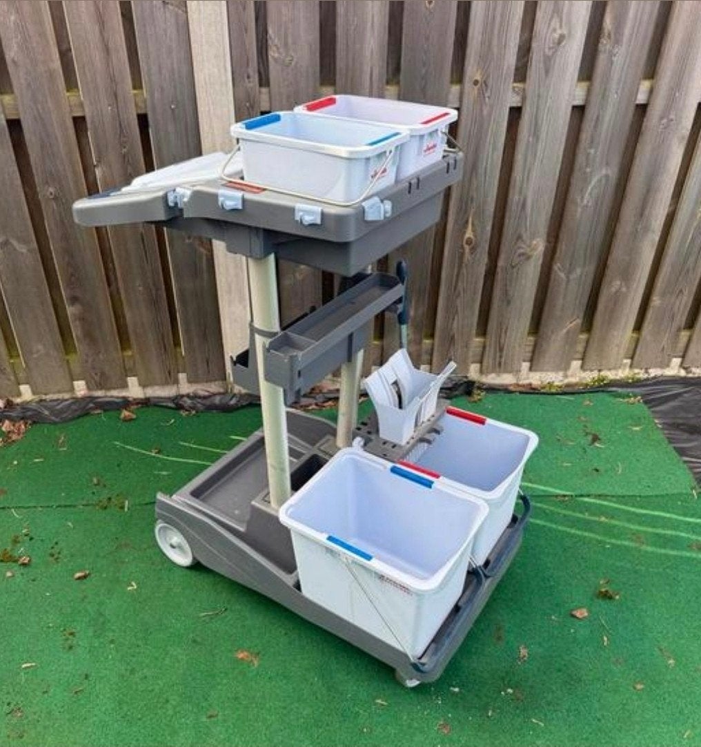 Vileda professional schoonmaak kar, Ophalen