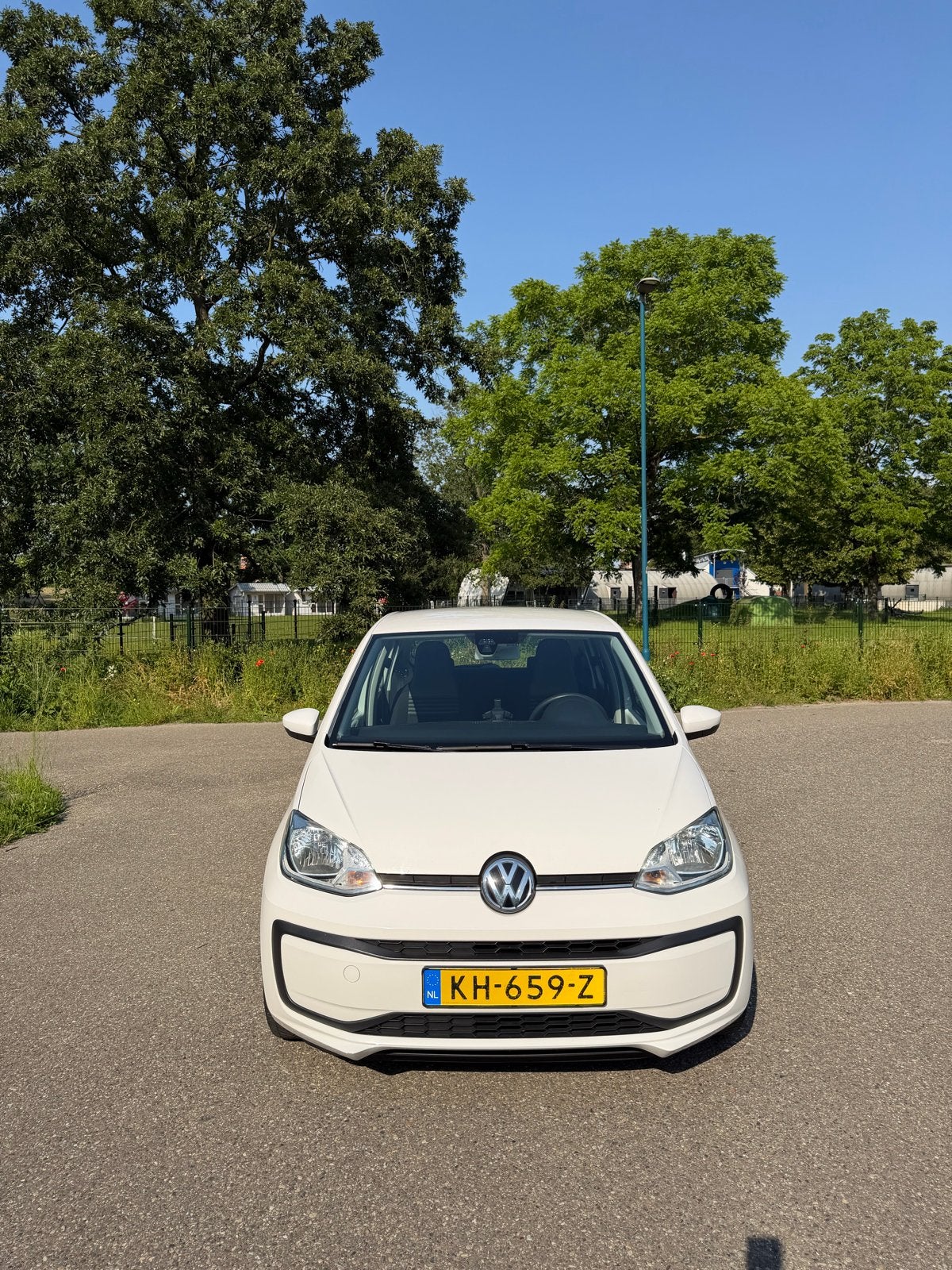 Volkswagen up! 1.0 60PK 5D BMT 2016 Wit Facelift AIRCO, Auto's, Voorwielaandrijving, Start-stop-systeem, 4 stoelen, Wit
