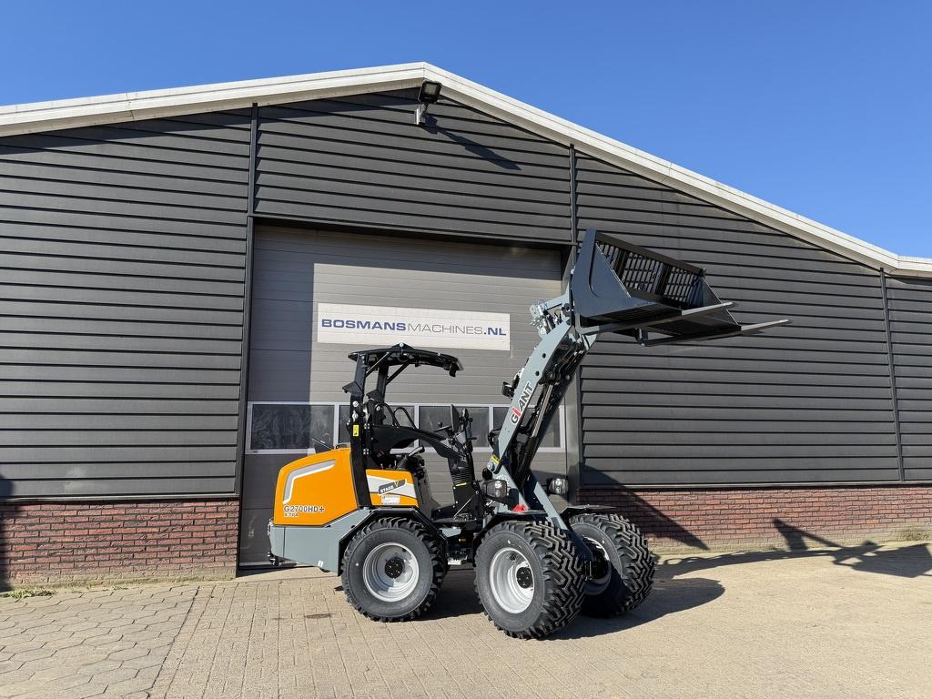 GIANT G2700 X-TRA HD+ minishovel NIEUW (giekvering, pro-inch, Zakelijke goederen, Machines en Bouw | Kranen en Graafmachines, Tobroco