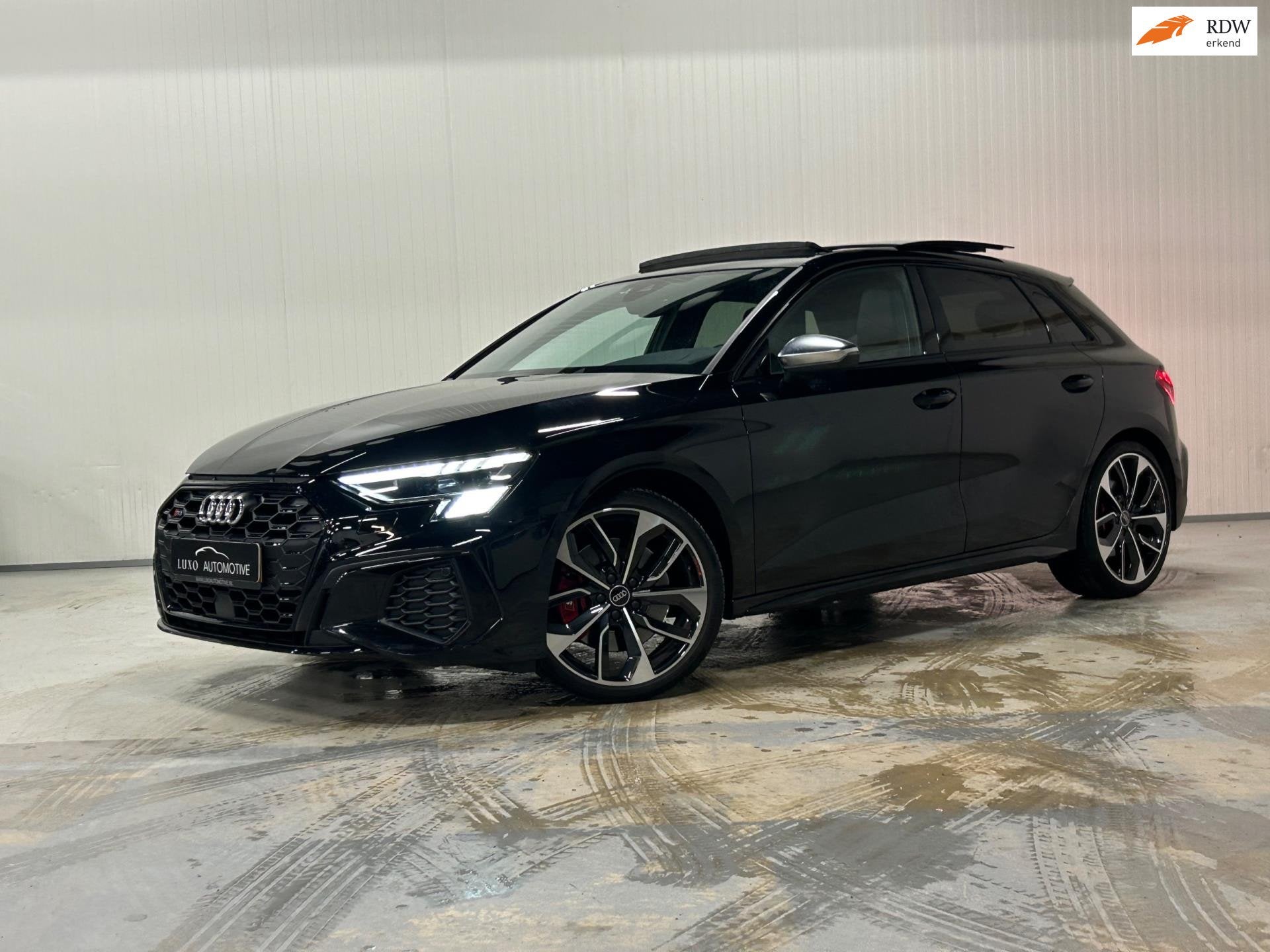 Audi S3 Sportback 2.0 TFSI S3 quattro Edition One | PANO | A, Auto's, Automaat, Gebruikt, Euro 6, 4 cilinders