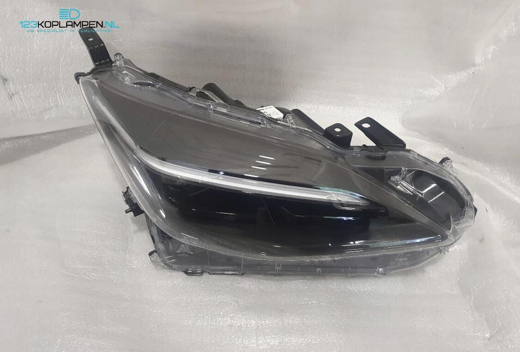 Toyota Yaris Cross Full Led Koplamp rechts