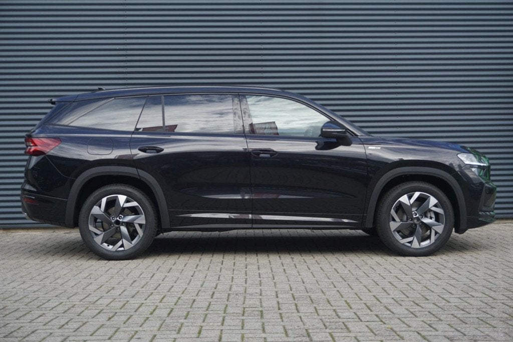 Skoda Kodiaq 1.5 TSI 150pk DSG MHEV Sportline Business 7p |, Auto's, Skoda, 12 maanden, 1498 cc, 4 cilinders, 7 stoelen