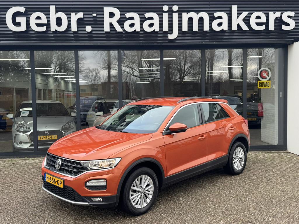 Volkswagen T-Roc 1.0 TSI Style *Navigatie*Stoelverwarming*, Auto's, Volkswagen, Voorwielaandrijving, Euro 6, Overige kleuren, 116 pk