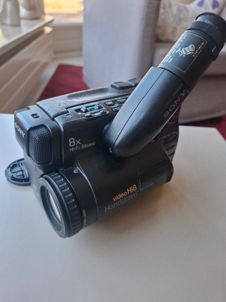 Sony Video Hi8 Handycam CCD-TR705E met handleiding, Ophalen, Hi 8, Camera