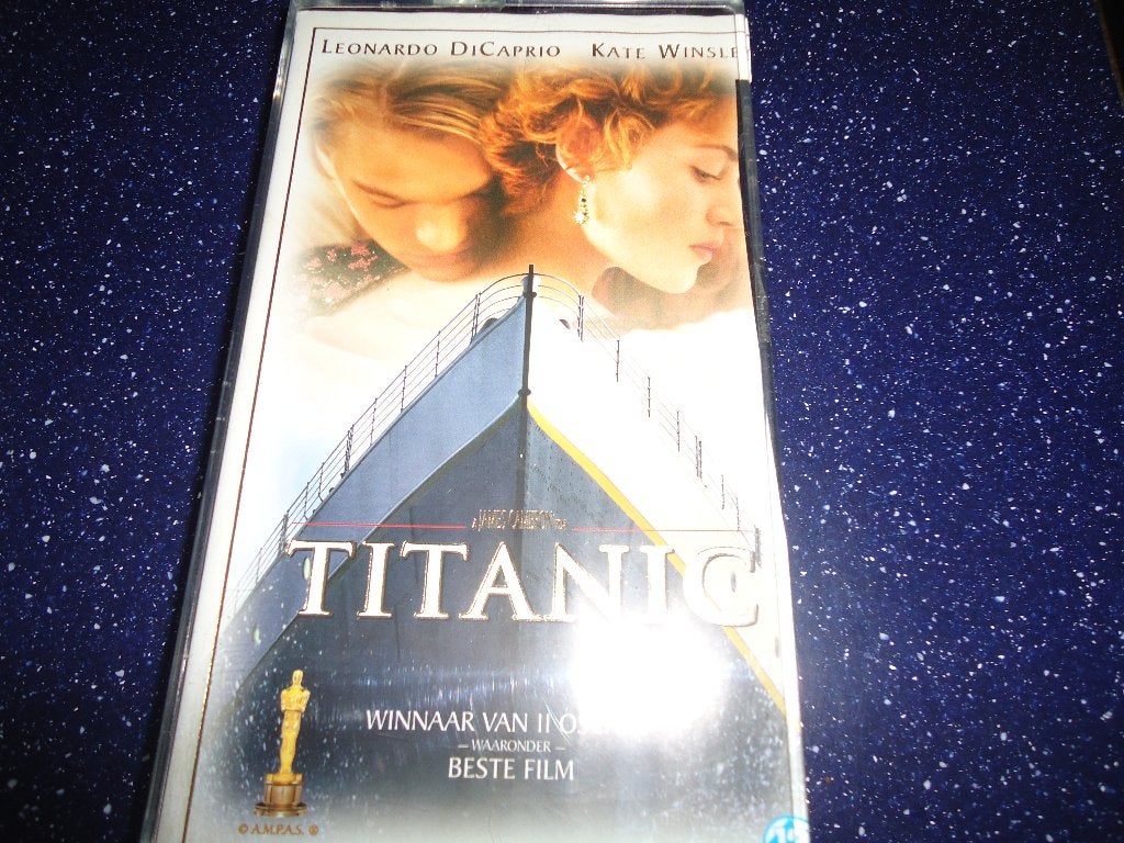videoband ,, titanic,, met leonardo di capri en kate winslet, Vanaf 16 jaar, Ophalen of Verzenden, Gebruikt, Drama