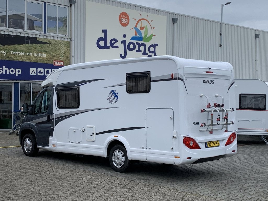Caravans And Camping Knaus