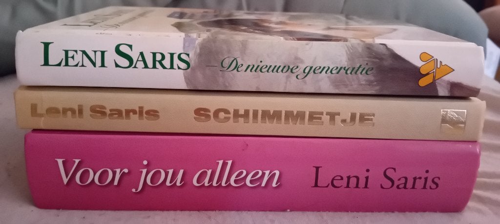 Leni Saris Hardcover Collectie (3 boeken), Boeken, Ophalen of Verzenden, Zo goed als nieuw, Leni Saris, Nederland